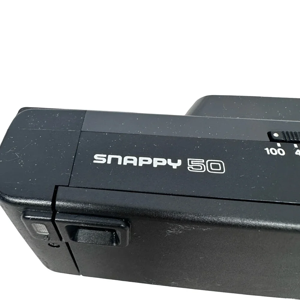 Canon Snappy 50 35mm Film Camera Auto Focus 35mm 1:3.5 Lens FOR PARTS OR REPAIR